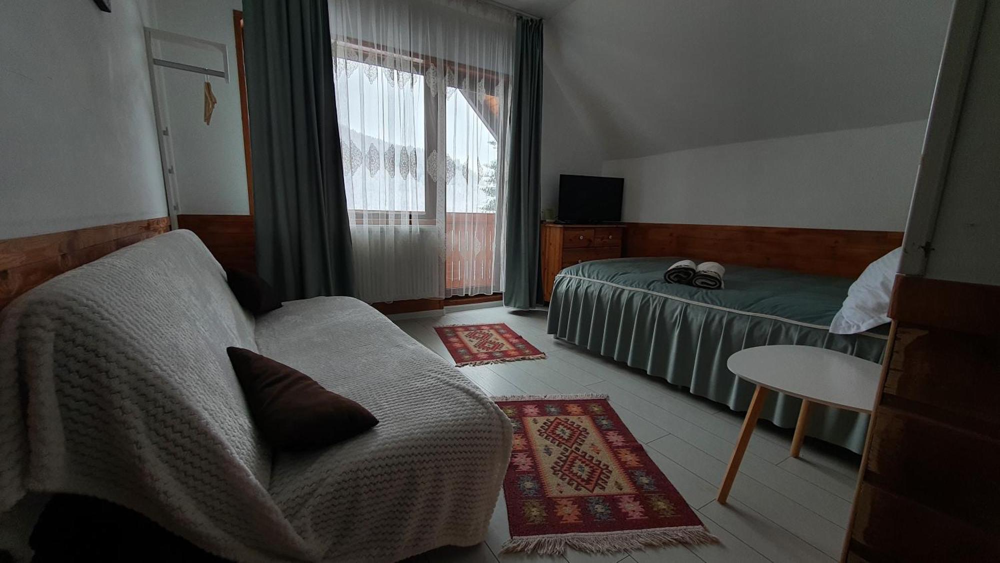 Cabana "Trei Brazi " Retezat Rîu de Mori エクステリア 写真