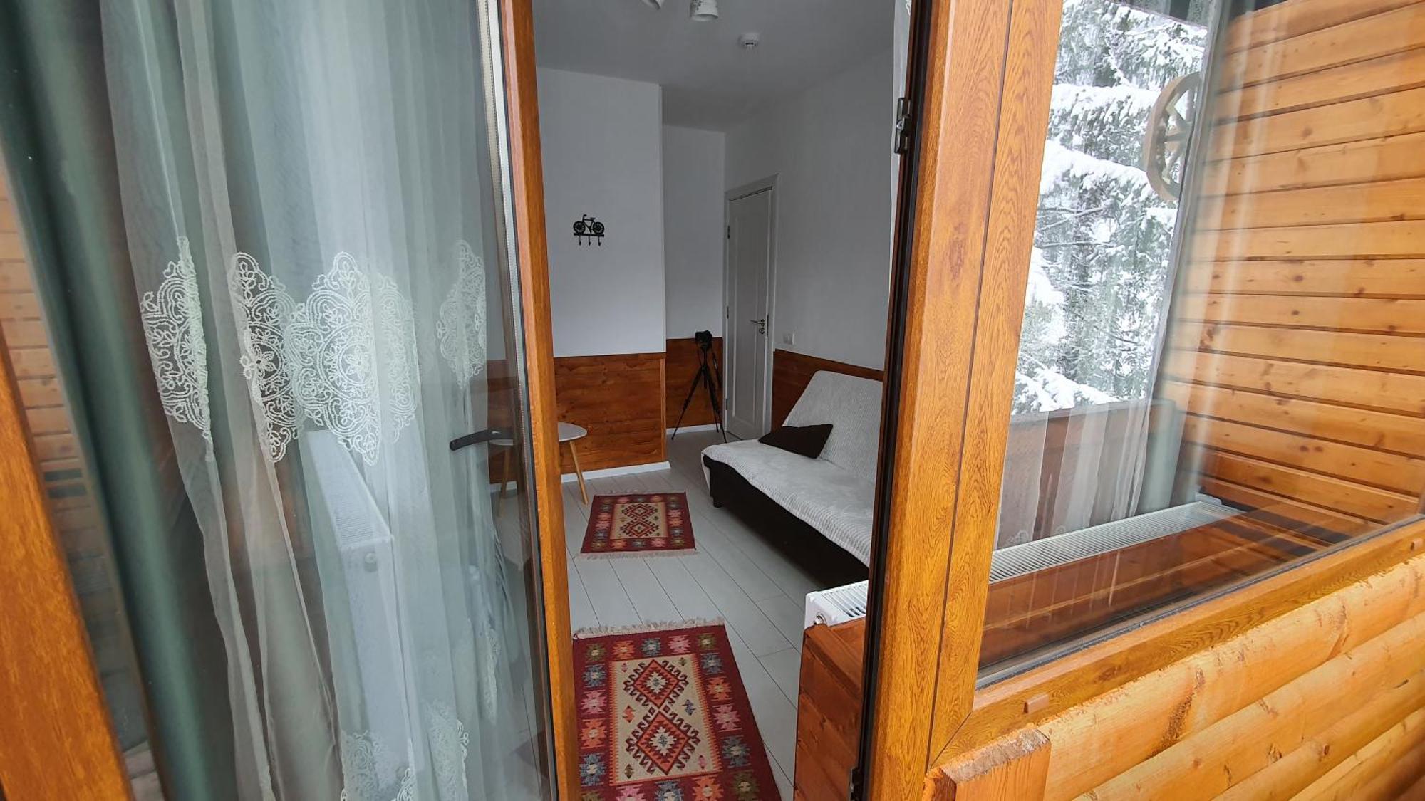 Cabana "Trei Brazi " Retezat Rîu de Mori エクステリア 写真